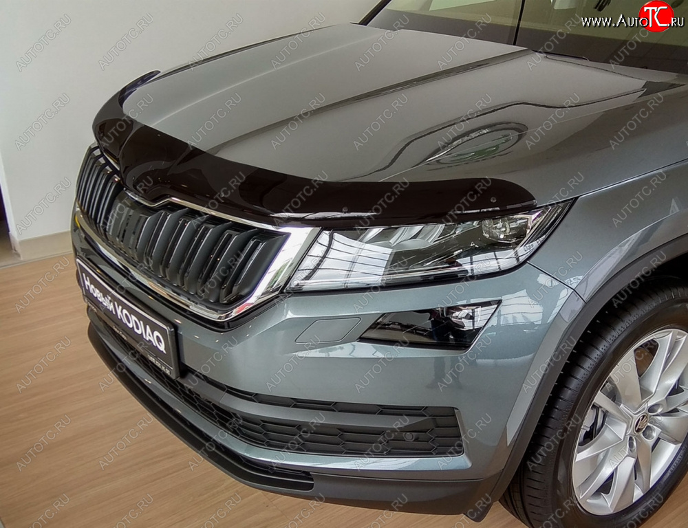 3 689 р. Дефлектор капота SIM  Skoda Kodiaq  NU7 (2017-2021) дорестайлинг  с доставкой в г. Воронеж