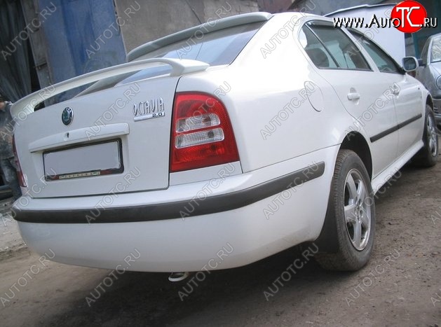 3 999 р. Спойлер RS Style Skoda Octavia Tour A4 1U2 лифтбэк дорестайлинг (1997-2000) (Неокрашенный)  с доставкой в г. Воронеж