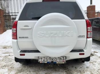 6 949 р. Пластиковый колпак запасного колеса SUZUKI (верхняя часть, 225/70/16)  Suzuki Grand Vitara ( FTB03 3 двери,  3TD62, TL52 5 дверей,  JT 5 дверей,  JT 3 двери,  JT) - Grand Vitara XL7 (неокрашенный)  с доставкой в г. Воронеж. Увеличить фотографию 10