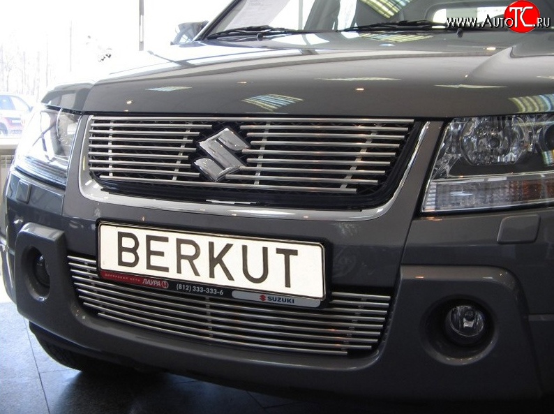 4 389 р. Декоративная вставка решетки радиатора (V2.0) Berkut Suzuki Grand Vitara JT 5 дверей дорестайлинг (2005-2008)  с доставкой в г. Воронеж