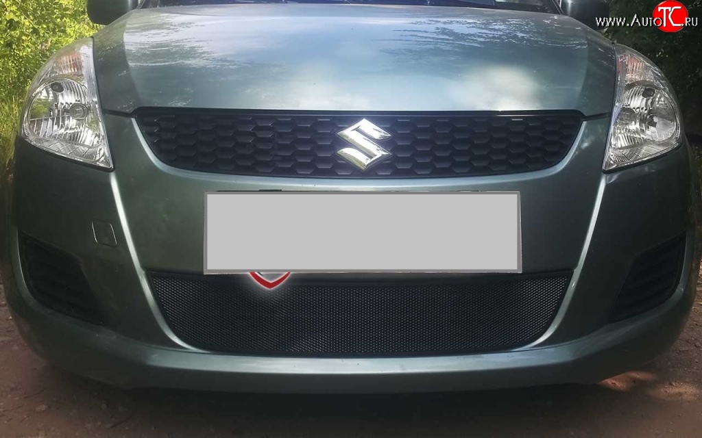 1 469 р. Сетка на бампер Russtal (черная) Suzuki Swift ZC72S дорестайлинг, хэтчбэк 5 дв. (2010-2013)  с доставкой в г. Воронеж