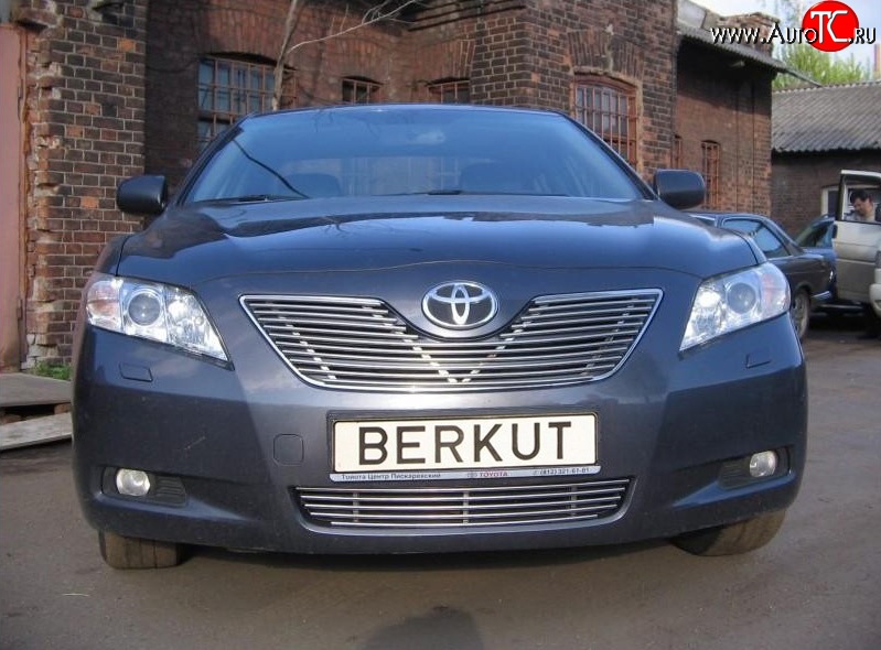 5 199 р. Декоративная вставка воздухозаборника Berkut Toyota Camry XV40 рестайлинг (2009-2011)  с доставкой в г. Воронеж