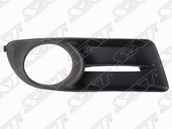 Правая рамка противотуманной фары SAT (к бамперу ST-TY28-000-E0) Toyota Corolla E120 универсал дорестайлинг (2000-2004)