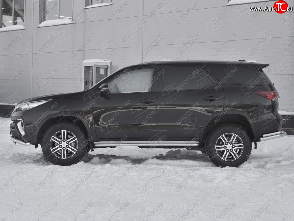 24 649 р. Порожки для ног (труба Ø42) SLITKOFF  Toyota Fortuner  AN160 (2015-2025) дорестайлинг, рестайлинг (лист - алюминий, профиль - нержавейка)  с доставкой в г. Воронеж