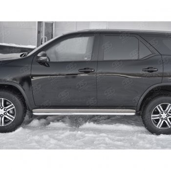 35 549 р. Порожки для ног (труба Ø42) SLITKOFF  Toyota Fortuner  AN160 (2015-2025) дорестайлинг, рестайлинг (лист - нержавейка, профиль - нержавейка)  с доставкой в г. Воронеж. Увеличить фотографию 2