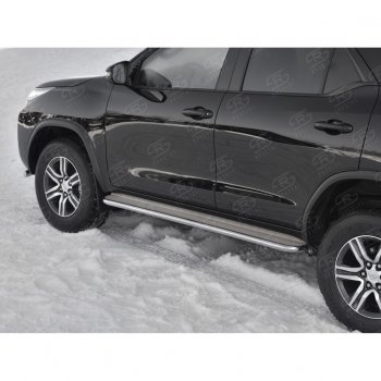35 549 р. Порожки для ног (труба Ø42) SLITKOFF  Toyota Fortuner  AN160 (2015-2025) дорестайлинг, рестайлинг (лист - нержавейка, профиль - нержавейка)  с доставкой в г. Воронеж. Увеличить фотографию 4