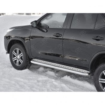 30 799 р. Порожки для ног (труба Ø63) SLITKOFF  Toyota Fortuner  AN160 (2015-2025) дорестайлинг, рестайлинг (лист - алюминий, профиль - сталь)  с доставкой в г. Воронеж. Увеличить фотографию 4