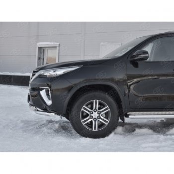 28 799 р. Защита переднего бампера (Ø63 мм с клыками, нержавейка) SLITKOFF Toyota Fortuner AN160 дорестайлинг (2015-2020)  с доставкой в г. Воронеж. Увеличить фотографию 3