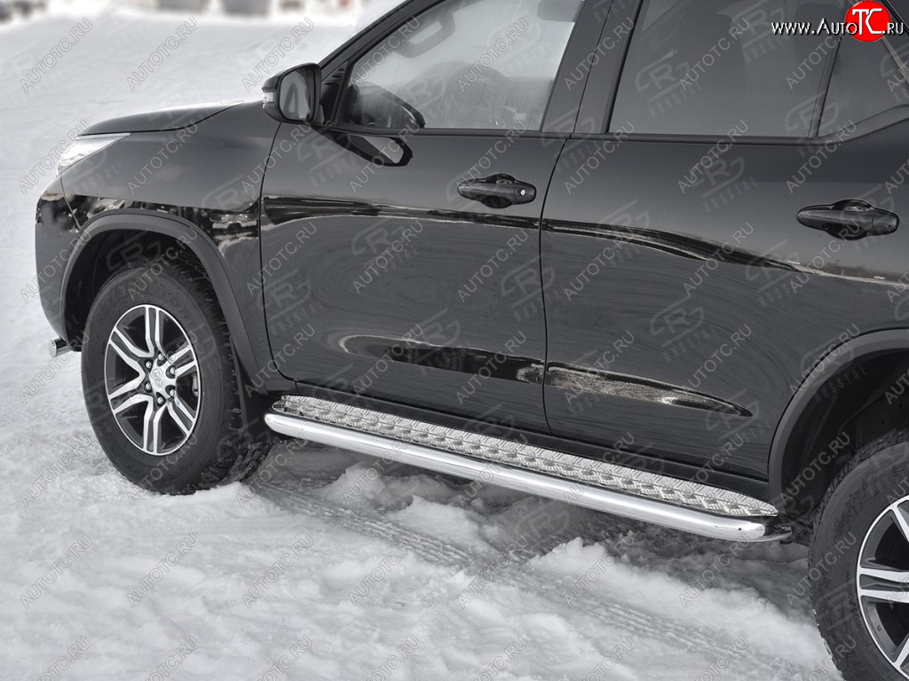 32 849 р. Защита порогов (труба d63 мм с листом) SLITKOFF Toyota Fortuner AN160 дорестайлинг (2015-2020) (Лист алюминий/профиль нержавейка)  с доставкой в г. Воронеж