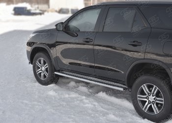 20 799 р. Защита порогов Russtal труба 120х60 овал с проступью Toyota Fortuner AN160 рестайлинг (2020-2025)  с доставкой в г. Воронеж. Увеличить фотографию 3