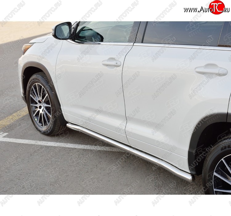 23 399 р. Защита порогов SLITKOFF из круглой трубы диаметром 63 мм SLITKOFF v3  Toyota Highlander  XU50 (2013-2017) дорестайлинг  с доставкой в г. Воронеж