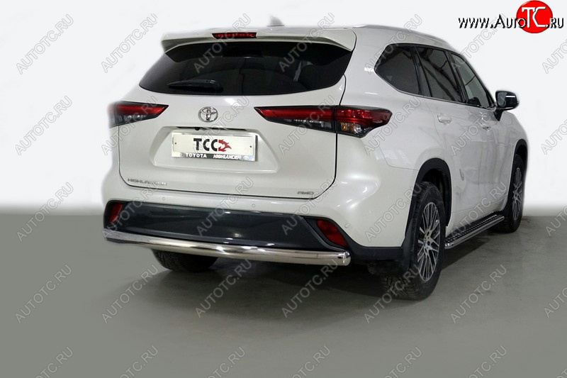 23 899 р. Защита заднего бампера (овальная) ТСС (нержавейка d75х42 мм)  Toyota Highlander  XU70 (2020-2025)  с доставкой в г. Воронеж