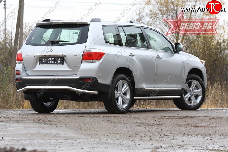 18 539 р. Фигурная защита заднего бампера d60 Souz-96  Toyota Highlander  XU40 (2010-2013) рестайлинг  с доставкой в г. Воронеж