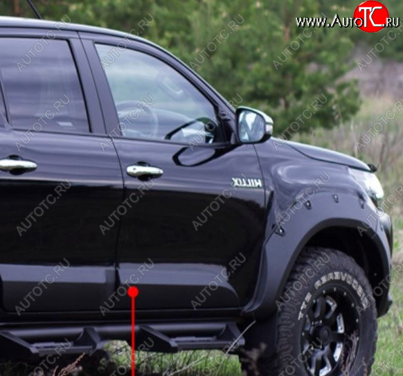 3 999 р. Молдинг двери RA (передний правый)  Toyota Hilux  AN120 (2016-2020) дорестайлинг (Поверхность шагрень)  с доставкой в г. Воронеж