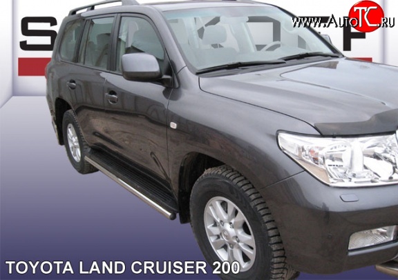 14 599 р. Защита штатных порогов из круглой трубы диаметром 57 мм Slitkoff  Toyota Land Cruiser  200 (2007-2012) дорестайлинг (Цвет: нержавеющая полированная сталь)  с доставкой в г. Воронеж