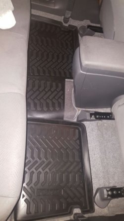2 299 р. Коврики в салон Aileron 3D (правый руль)  Toyota Prius ( XW30,  Alfa лифтбек) (2009-2015) дорестайлинг, рестайлинг  с доставкой в г. Воронеж. Увеличить фотографию 6