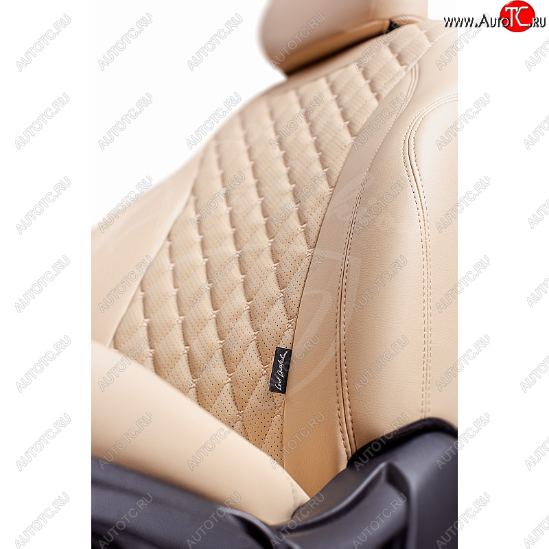 18 399 р. Чехлы для сидений Lord Autofashion Байрон (экокожа, 60/40, подлокотник, 3 Г-образных подголовника)  Toyota RAV4  XA50 (2018-2025) 5 дв. дорестайлинг (Бежевый, вставка бежевая, строчка бежевая)  с доставкой в г. Воронеж
