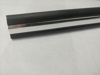 319 р. Универсальный уплотнитель FlexLine (16 mm U-LIP с хром полосой, 1 погонный метр) KIA Mohave HM дорестайлинг (2008-2017)  с доставкой в г. Воронеж. Увеличить фотографию 4