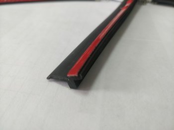 Универсальный уплотнитель (подложка) FlexLine (на самоклеящейся основе, 1 погонный метр) Volkswagen Beetle A5 (5С1) хэтчбэк 3 дв. дорестайлинг (2011-2016)