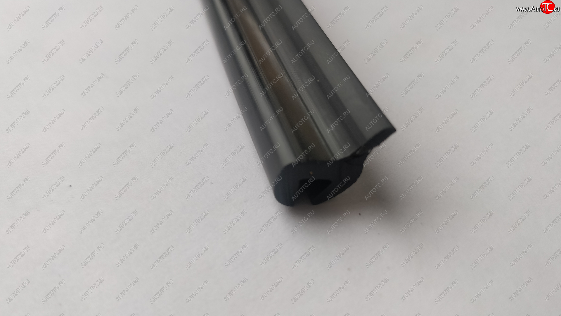 197 р. Универсальный уплотнитель FlexLine (жесткий профиль 8 mm U-LIP, 1 погонный метр) INFINITI FX35 S50 дорестайлинг (2002-2005)  с доставкой в г. Воронеж