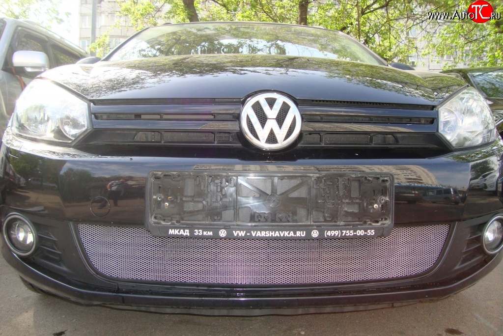 1 539 р. Сетка на бампер Russtal (хром) Volkswagen Golf 6 хэтчбэк 5 дв. (2008-2014)  с доставкой в г. Воронеж