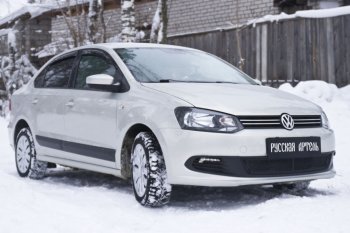 1 999 р. Защитная сетка решетки переднего бампера RA Volkswagen Polo 5 седан дорестайлинг (2009-2015)  с доставкой в г. Воронеж. Увеличить фотографию 2
